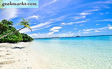 The Best Beach Captions for Instagram