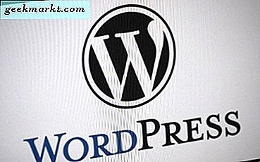 Hva er den beste måten å legge til tilpasset ekstern JS i WordPress